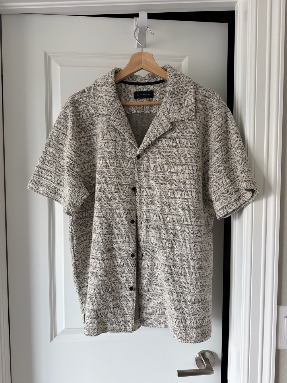 Elie Tahari Cream and Gray Textured Short-Sleeve Shirt